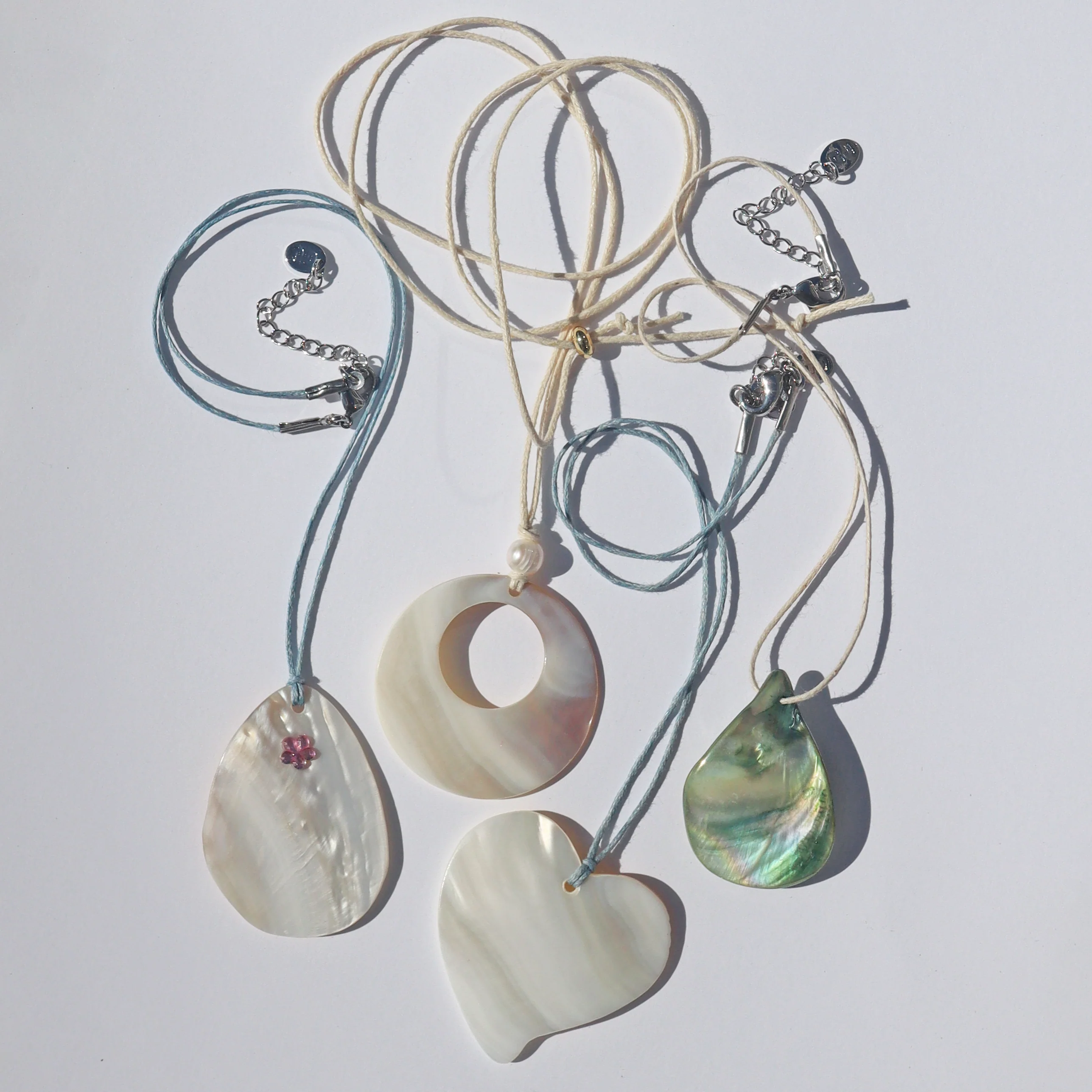 Kailani Circle Shell Necklace - Image 5